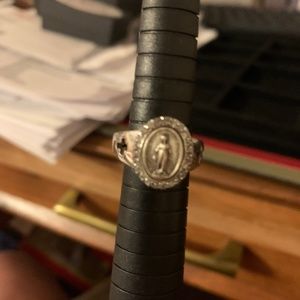 Virgin Mary Miraculous Medal Sterling Ring Size 6